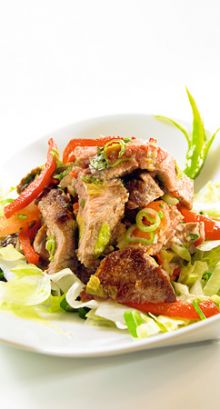 Salade thailandaise avec faux-filet